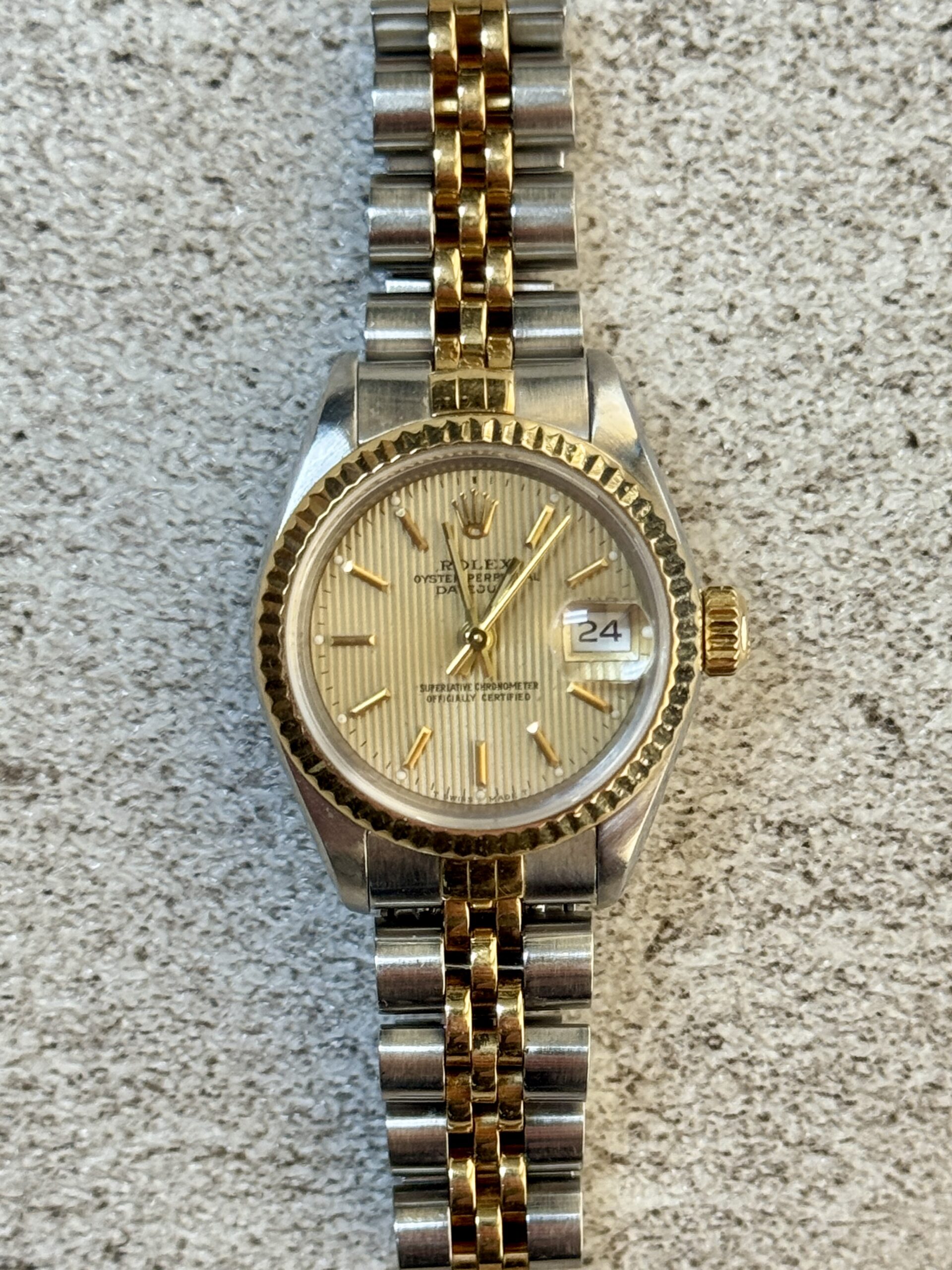 ROLEX LADIES DATEJUST 26 CHAMPAGNE TAPESTRY DIAL 69173