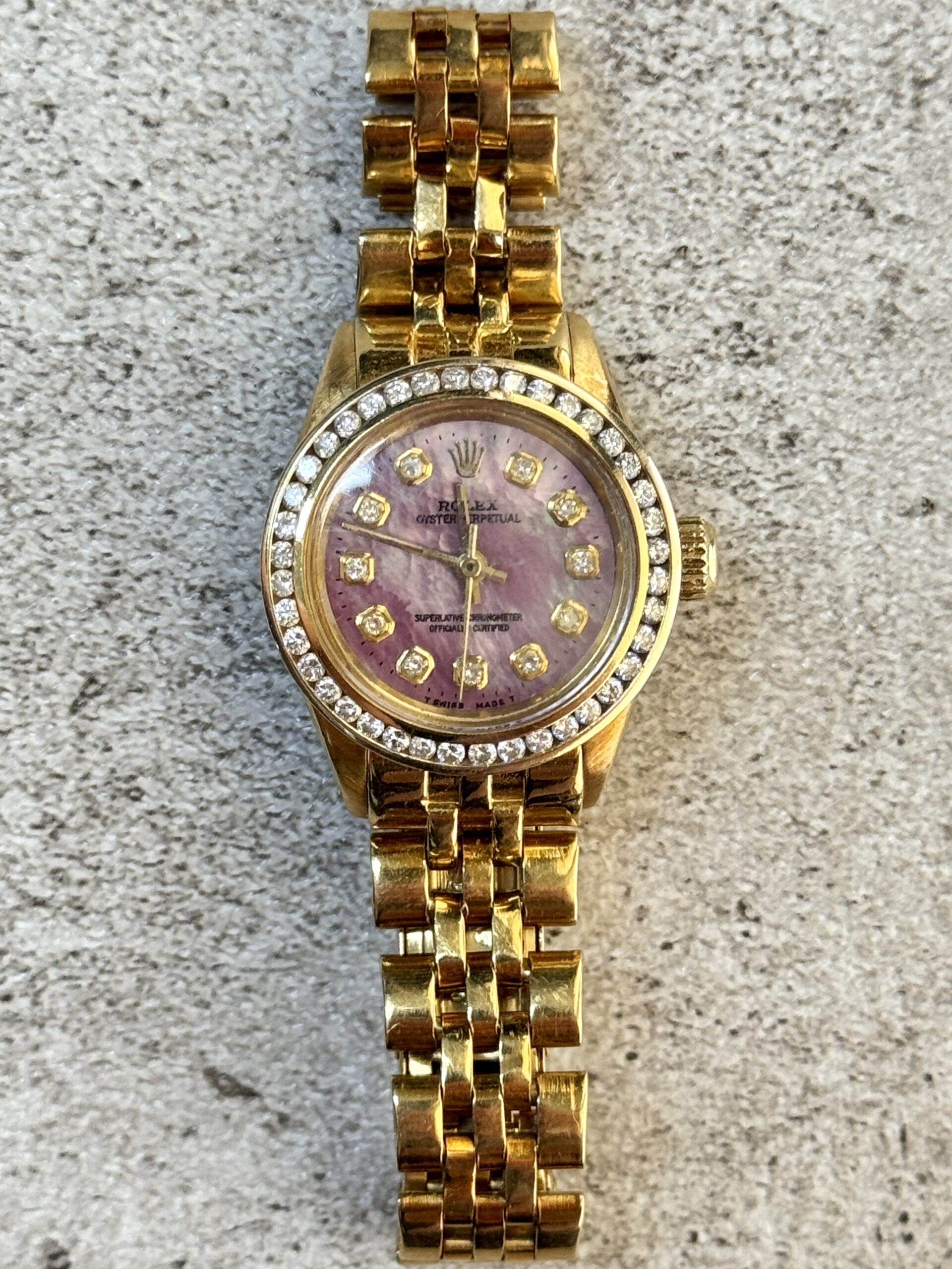 ROLEX LADIES OYSTER PERPETUAL 24 YELLOW GOLD 6719